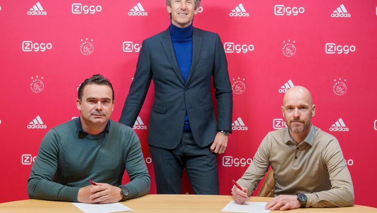 Ajax, Erik ten Hag’ın sözleşmesini 2023’e kadar uzattı