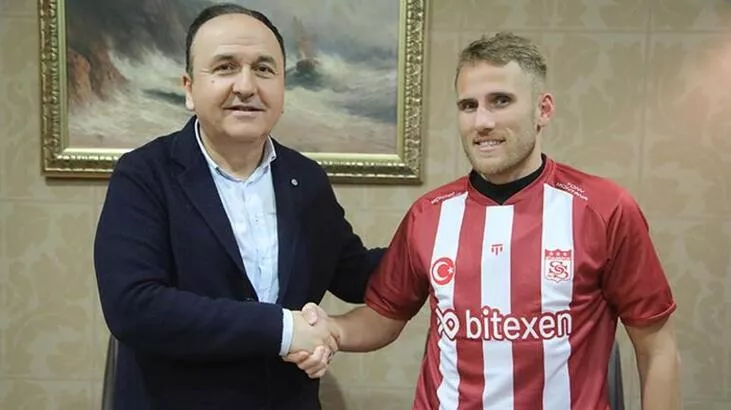 Sivasspor Samu Saiz ile sözleşme imzaladı